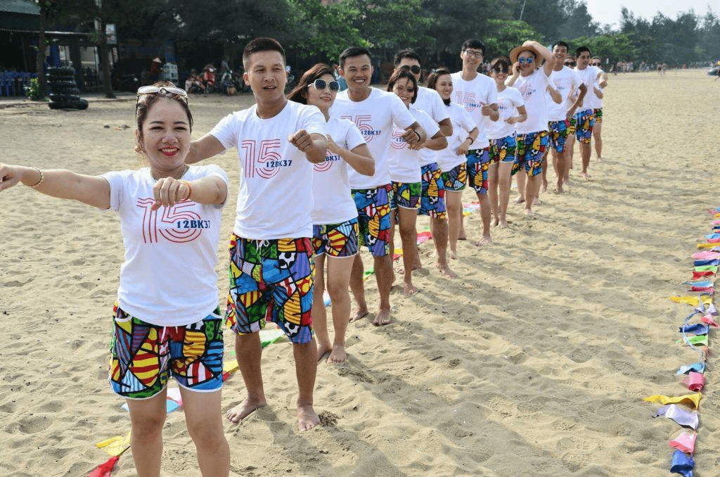 Dịch vụ in áo thun nhóm đi biển tại TPHCM